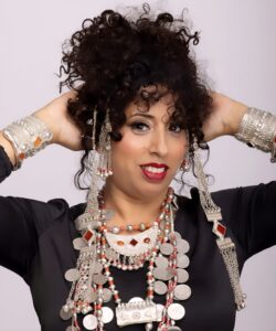 אידית אלמגור תמונה ראשית - הפקות חינה