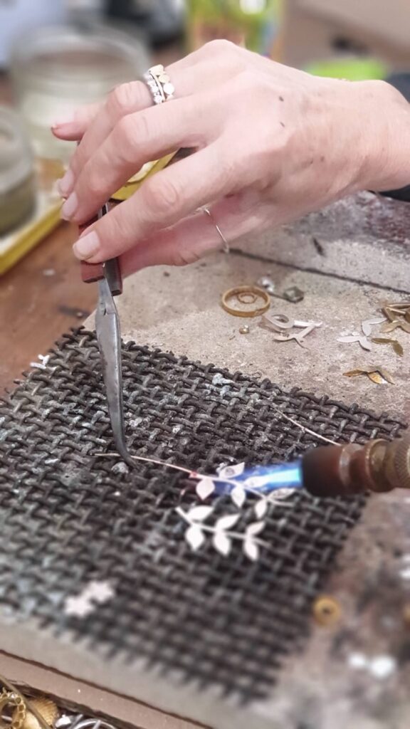 תהליך העבודה סדנת צורפות אפרת מקוב